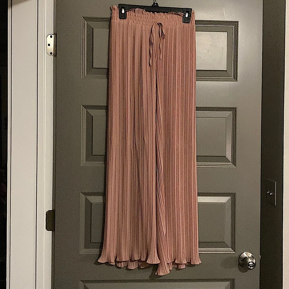 Wide leg pants, mauve - Picture 1 of 4